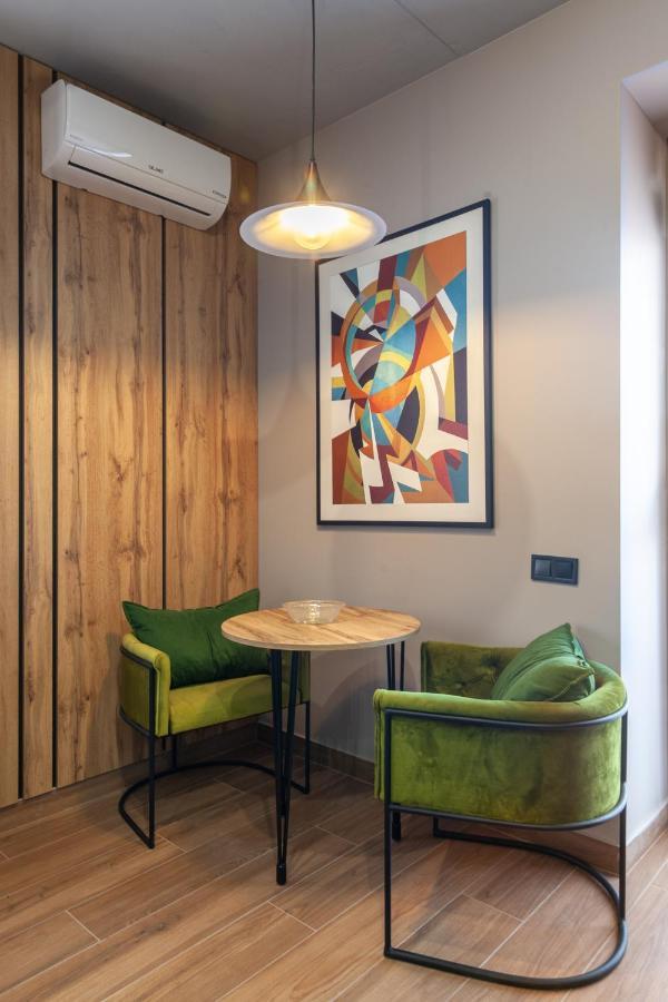 Leogrand Apartments On Shevchenka 38-1 Lviv Luaran gambar