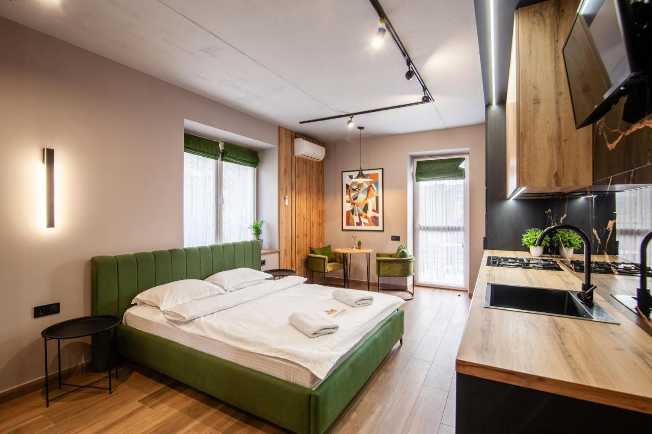 Leogrand Apartments On Shevchenka 38-1 Lviv Luaran gambar